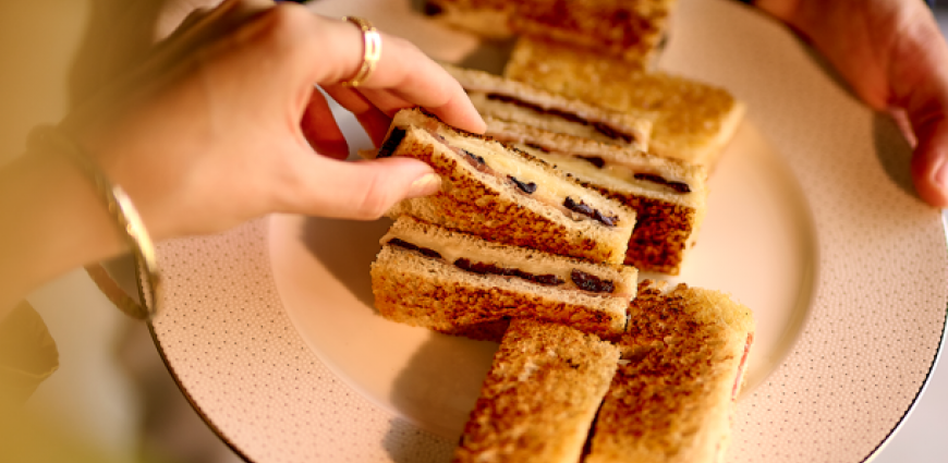  Croque-monsieur à la mozzarella et truffe