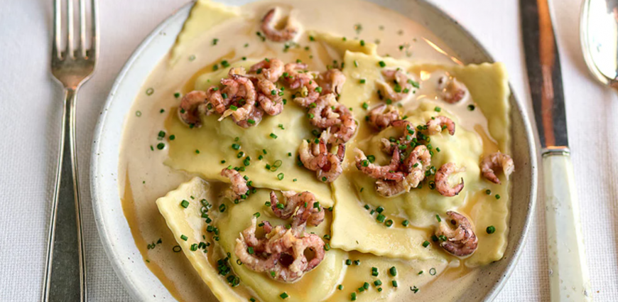  Ravioles aux crevettes grises, poireaux et bisque de crevettes