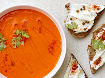 Soupe de patates douces et poivrons piquillos