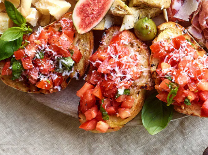 Bruschetta de tomates