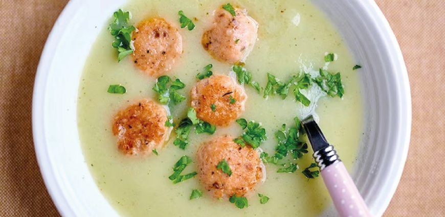 Soupe de navets aux boulettes de saumon