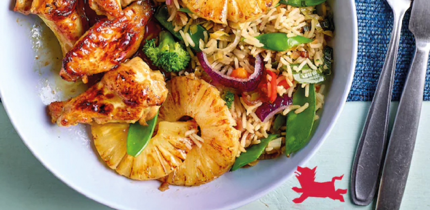Ailes de poulet caramélisées et riz sauté à l’ananas