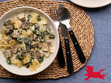 Farfalle aux 3 fromages, épinards et champignons