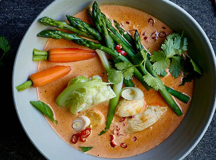 Poulet au curry rouge