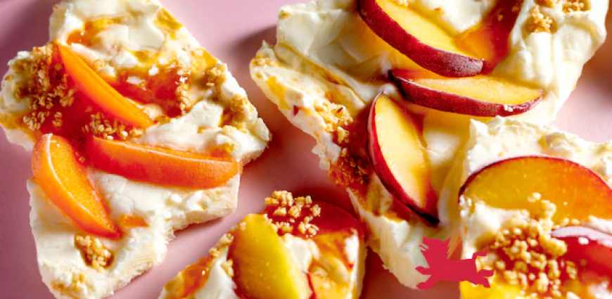 Barre givrée au skyr et aux fruits d’été