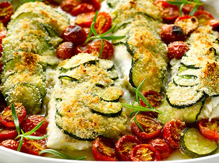 Gratin de loup de mer aux courgettes et aux tomates-cerises
